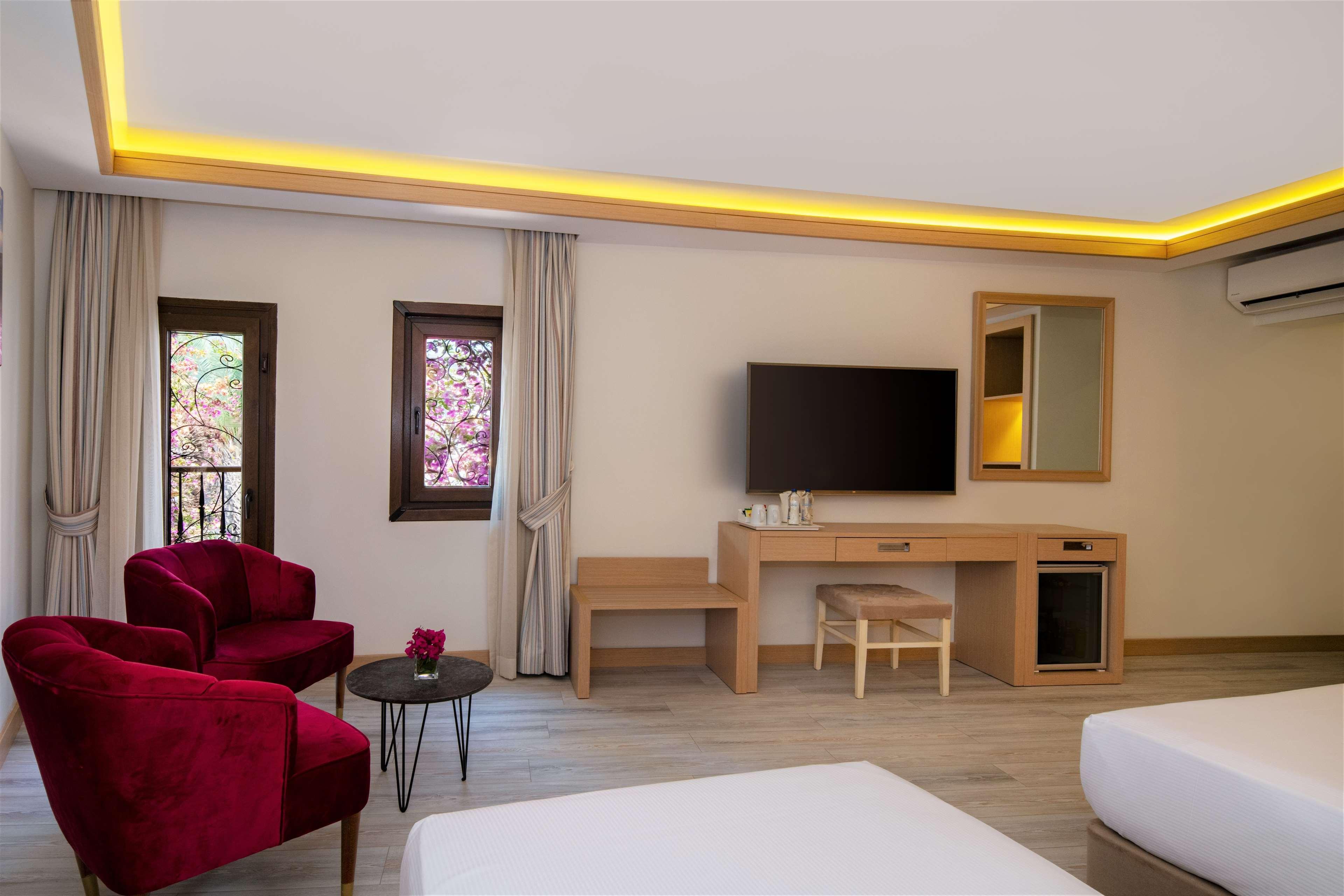 Doubletree By Hilton Bodrum Marina Vista Extérieur photo