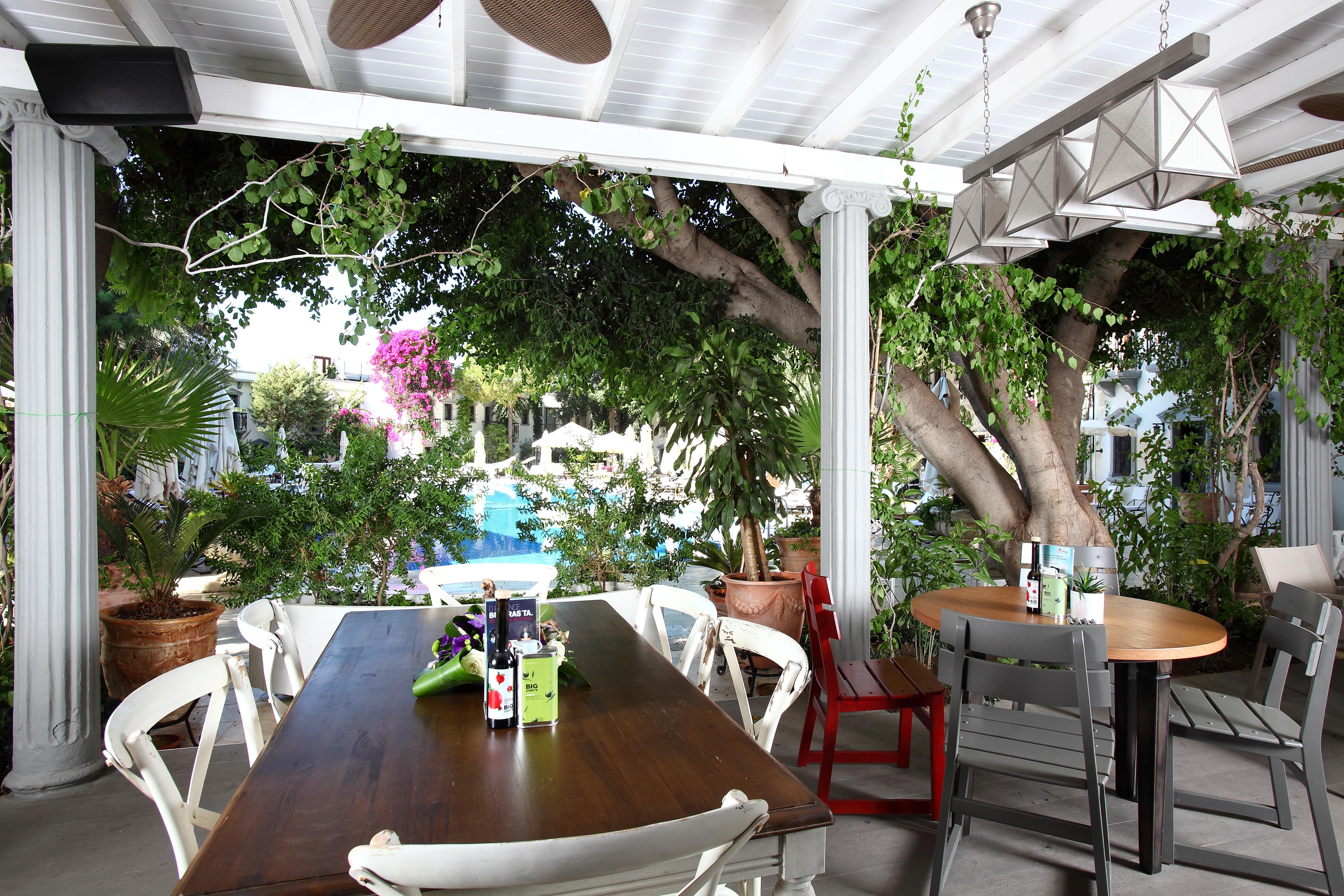 Doubletree By Hilton Bodrum Marina Vista Extérieur photo